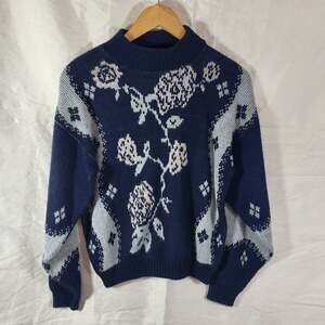 Vintage Preppy Cottagecore Jonathan Cass Floral Rose Knit Sweater Made in USA, s